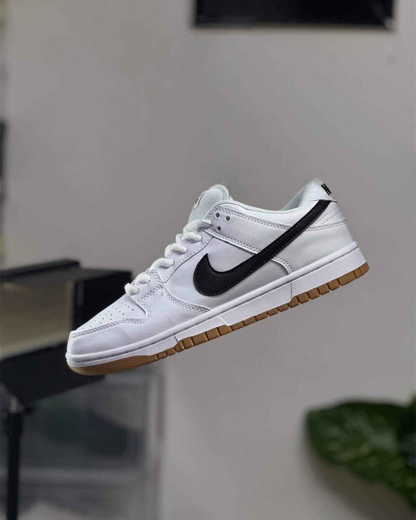 FIRST COPY NIKE SB DUNK LOW WHITE GUM FIRST COPY NIKE SB DUNK LOW WHITE GUM
