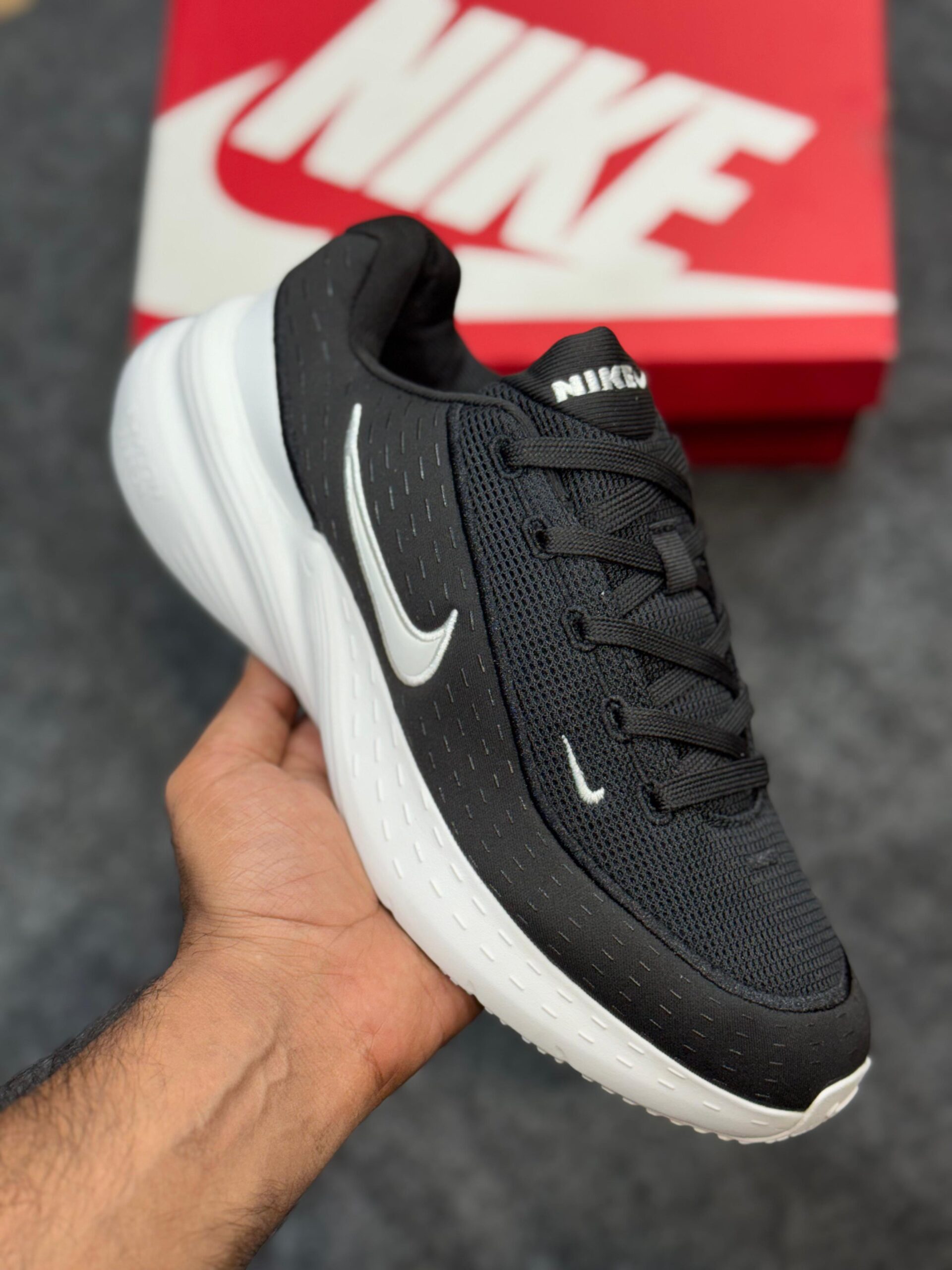 FIRST COPY Nike zoom uplift 2025 shoes for men