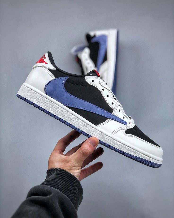 FIRST COPY Nike Air Jordan Travis Scott Low Navy/Sail For Men