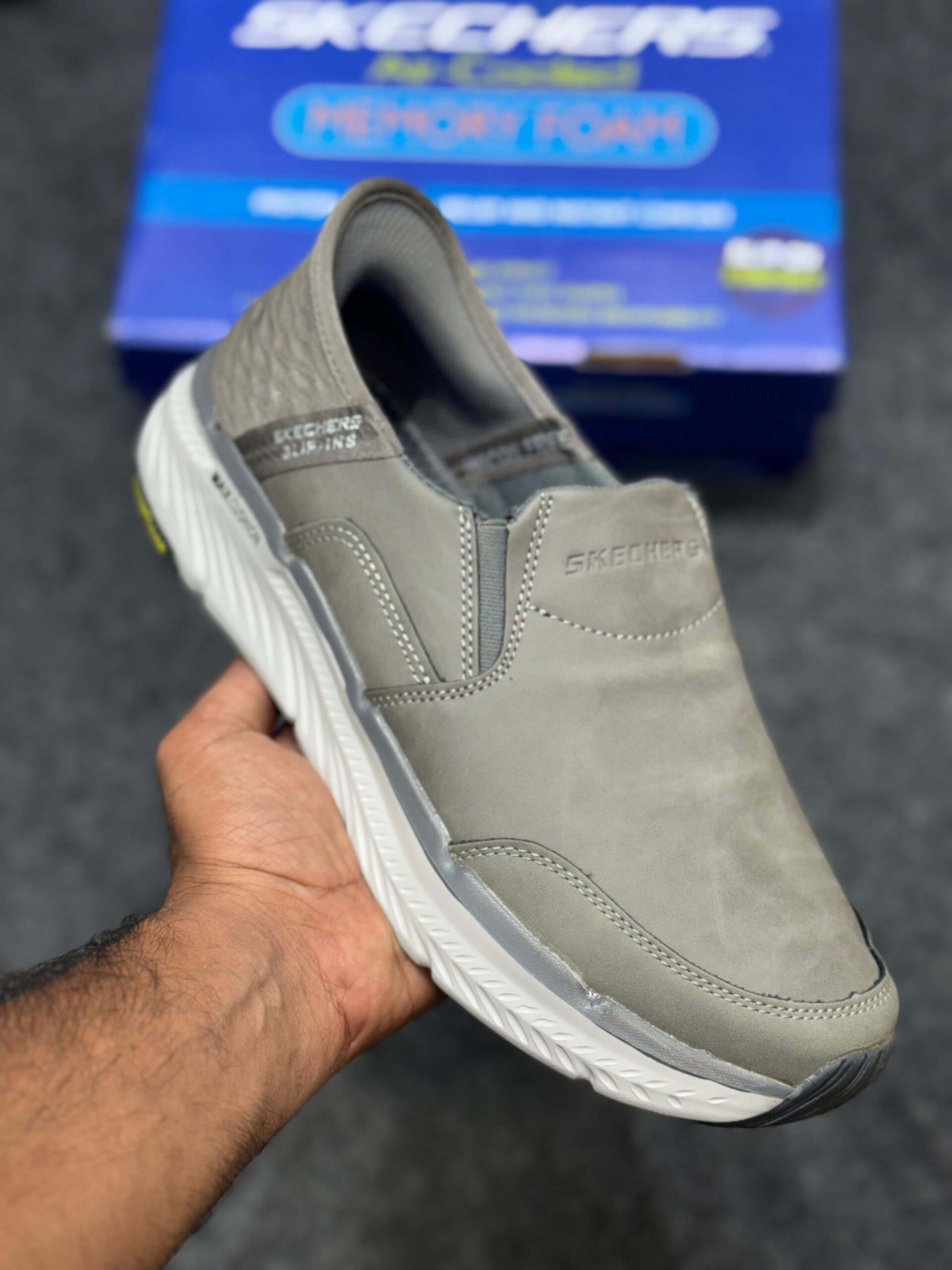 FIRST COPY Skechers max cushion slip in for men