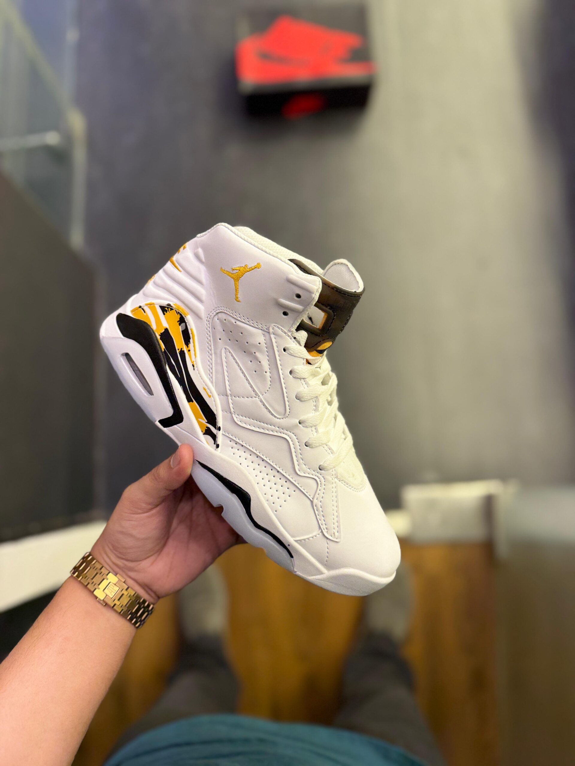 FIRST COPY AIR JORDANS JUMPMAN MVP WHITE YELLOW FOR MAN