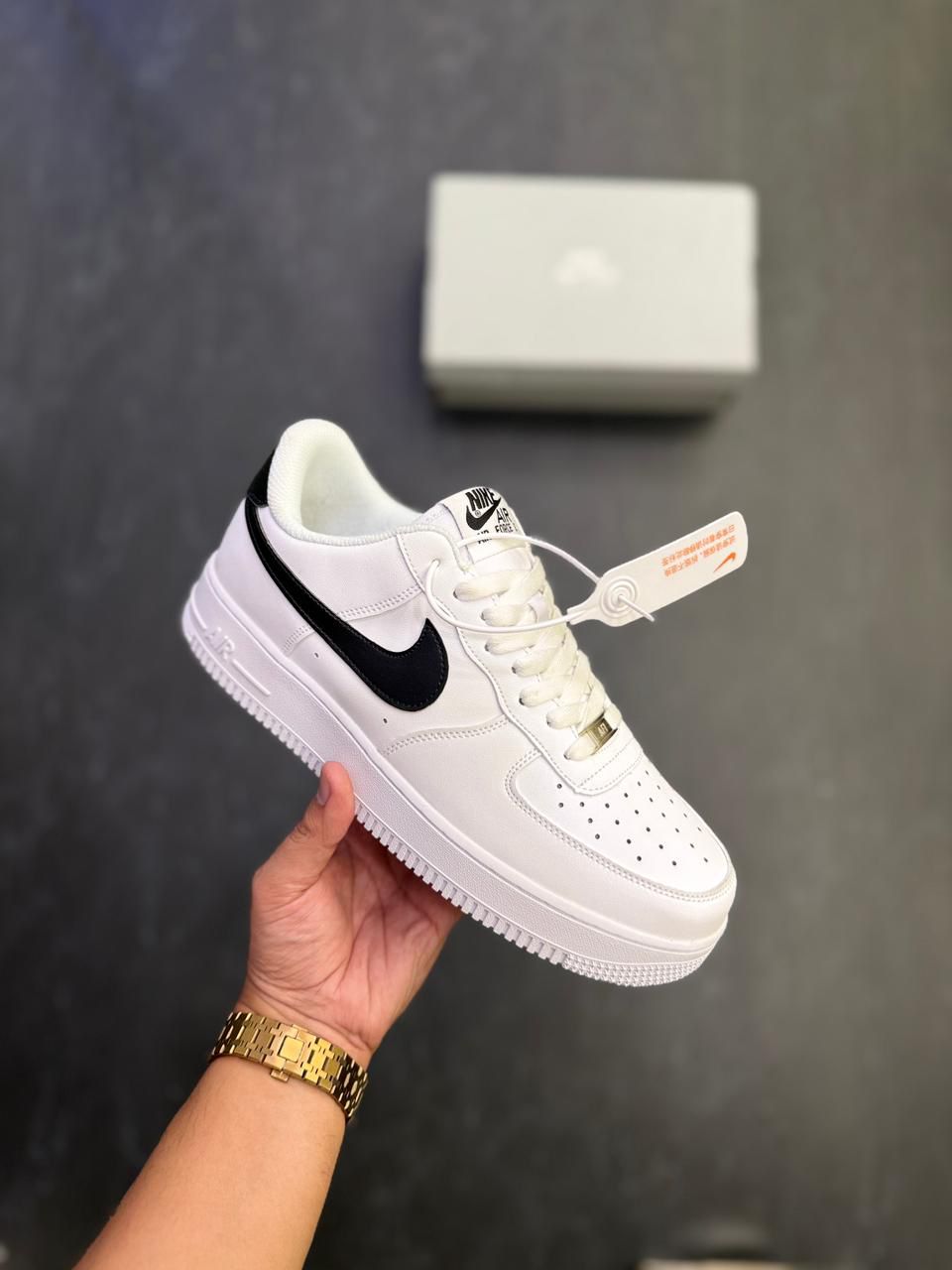 FIRST COPY NIKE AIRFORCE ONE WHITE BLACK SWOOSH