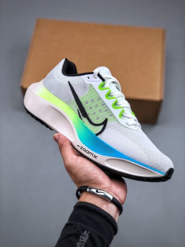 Nike Zoom Fly5 青/黄色/白28.0センチ　ほぼ新品 FIRST COPY Nike Zoom FLY 5 FOR MEN